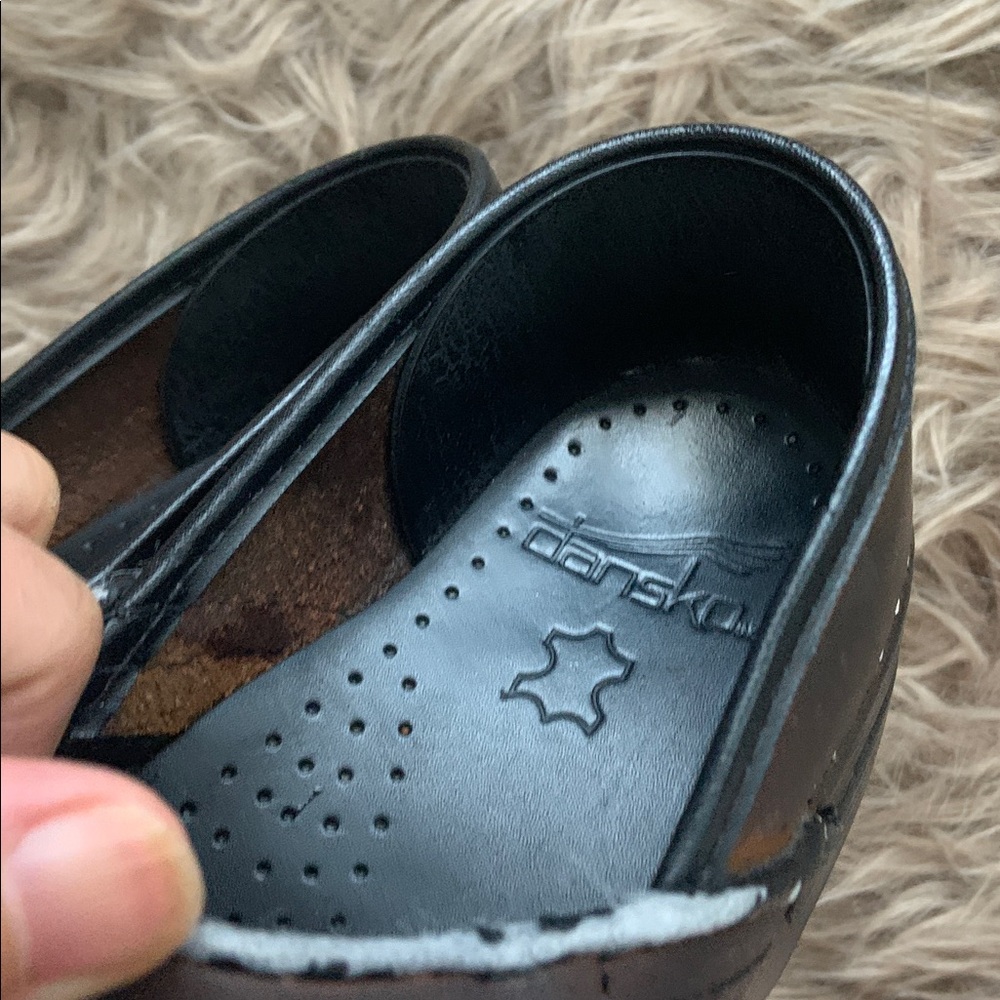 Size 37 Brown Paisley Dansko Clogs - Picture 7 of 7